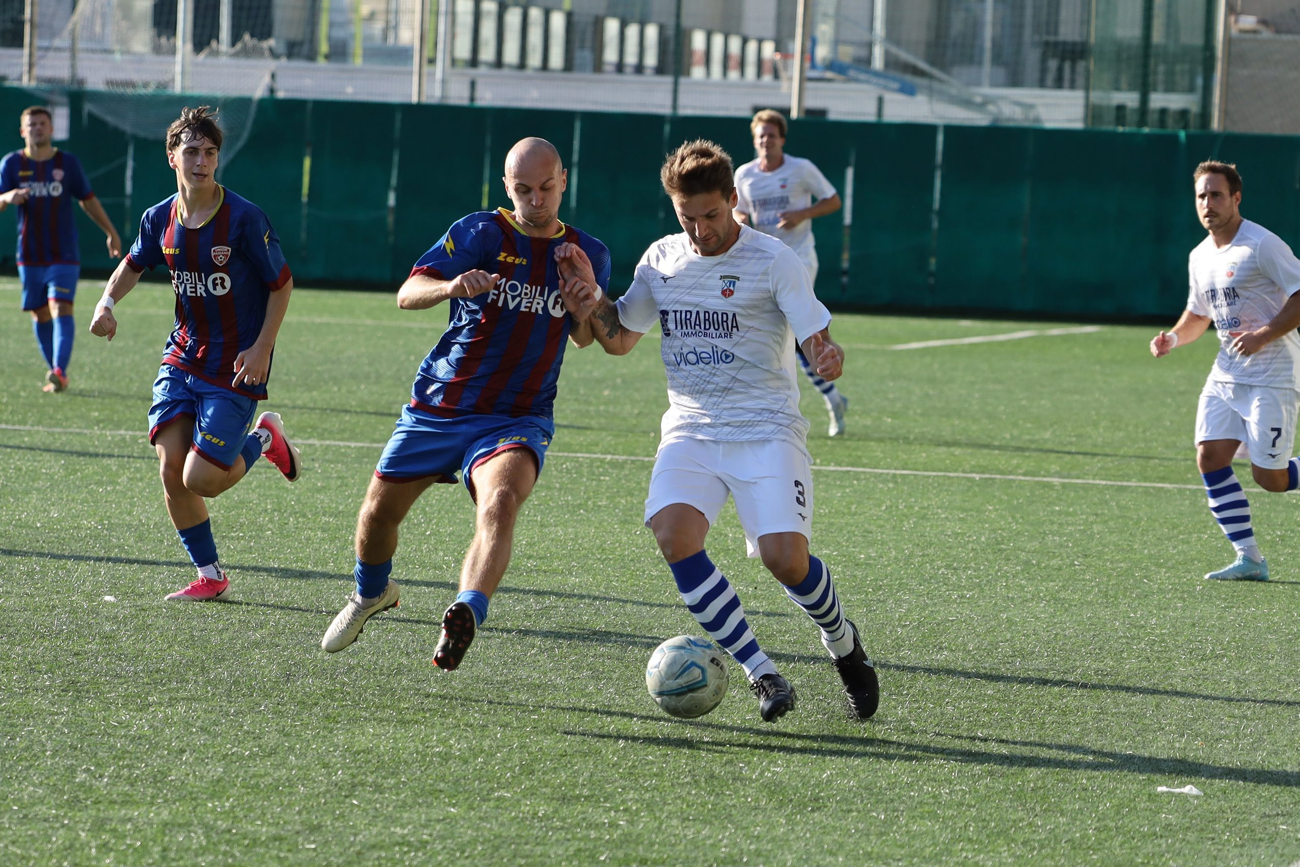 Pari con rammarico